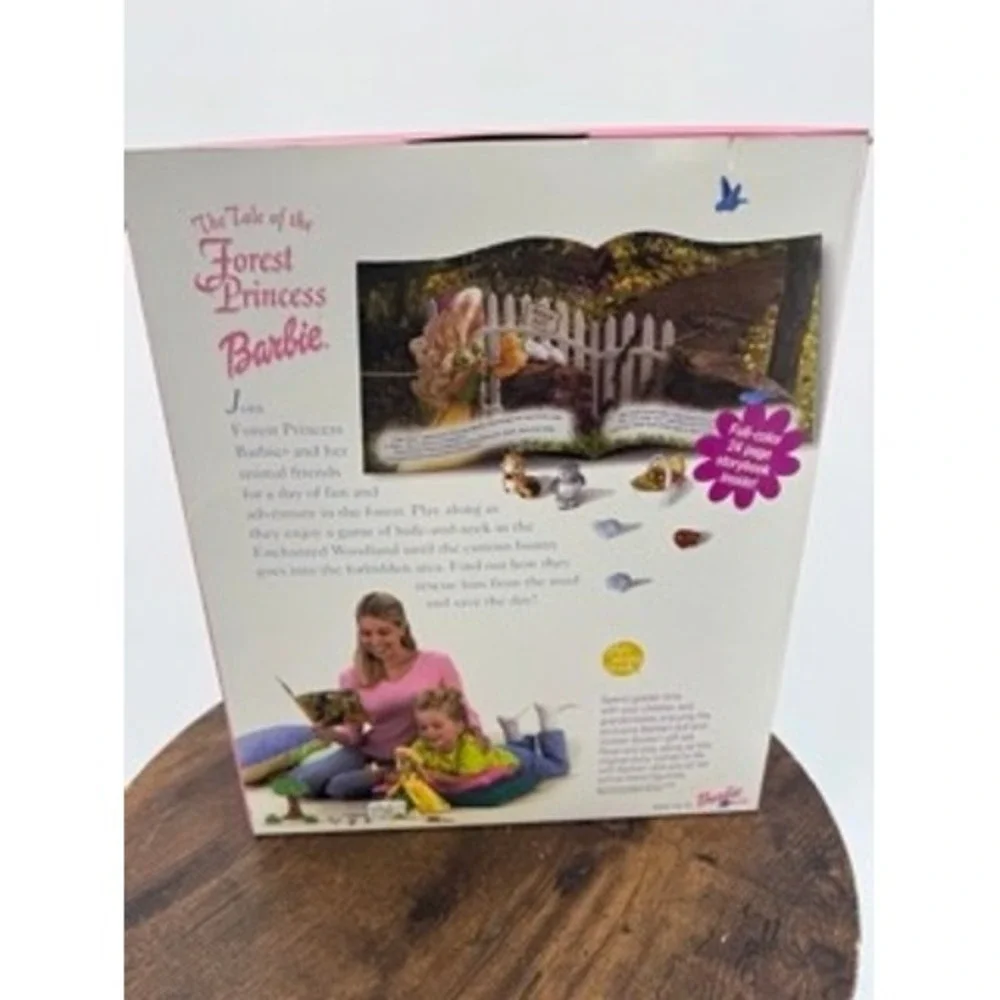 Vintage NEW Mattel Tale of the Forest Princess Barbie Doll Gift Set Cottage